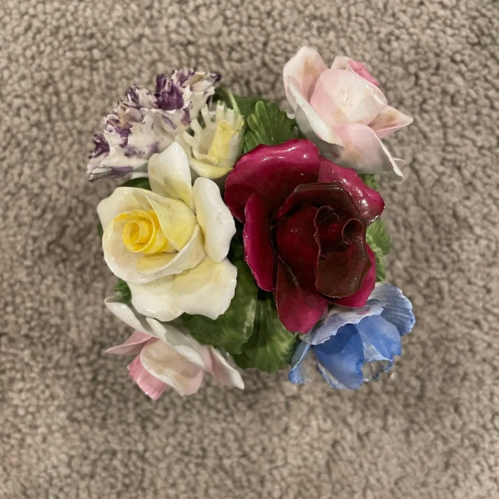 Hand Made Hand Painted‎ Radnor Bone China Floral Porcelain Bouquet - Multicolor
